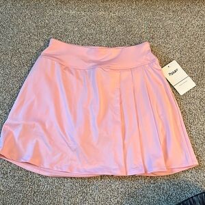 Women’s pleated tennis/golf skort